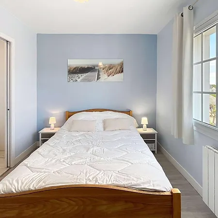 Appartement Cosy A 100m De La Et Des Commerces, Centre De *